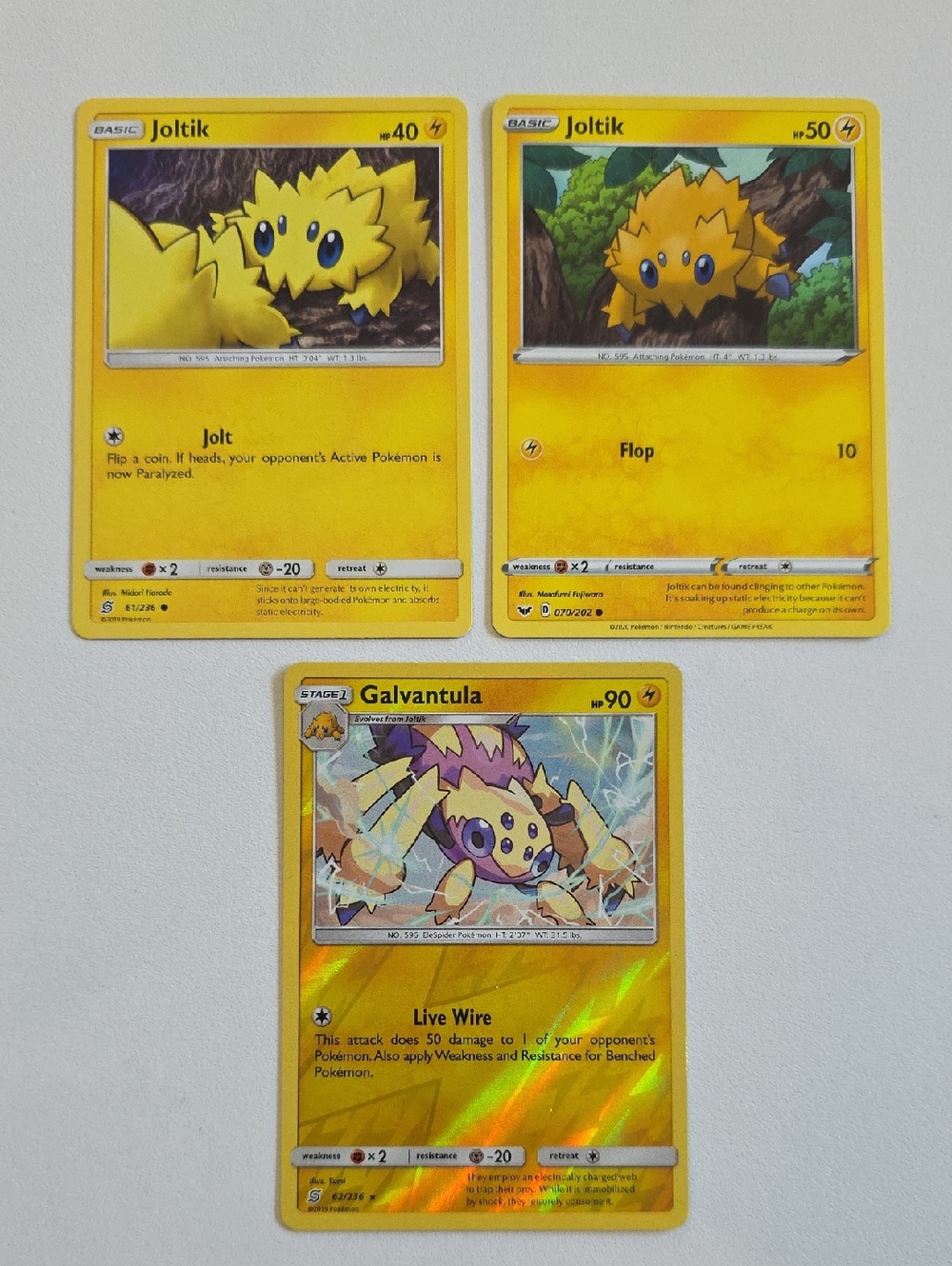 Pokemon Joltik And Galvantula Trading Card